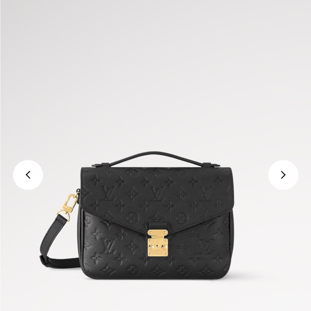 Black Louis Vuitton Pouchette Métis